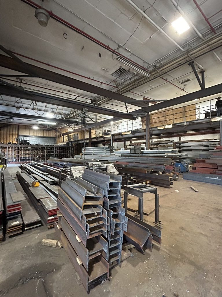 How to choose a steel supplier in New York City guide for contractors